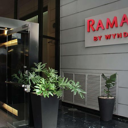 Bed and Breakfast Ramada By Wyndham Buenos Aires Centro Exterior foto