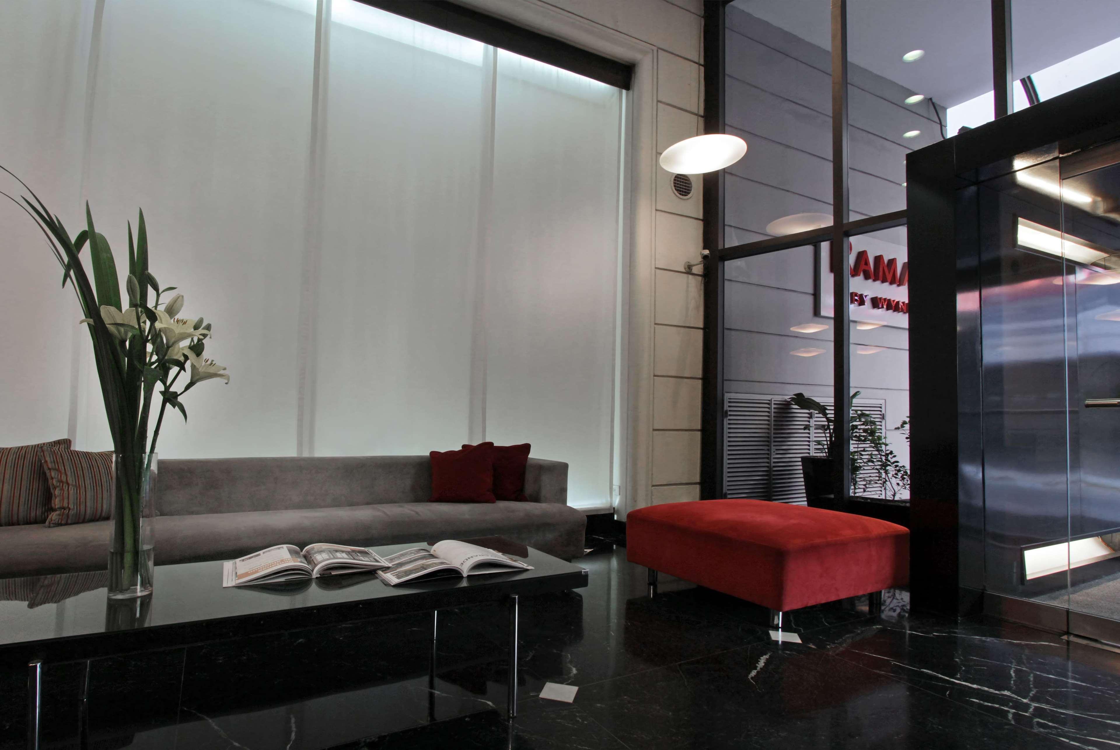Bed and Breakfast Ramada By Wyndham Buenos Aires Centro Exterior foto