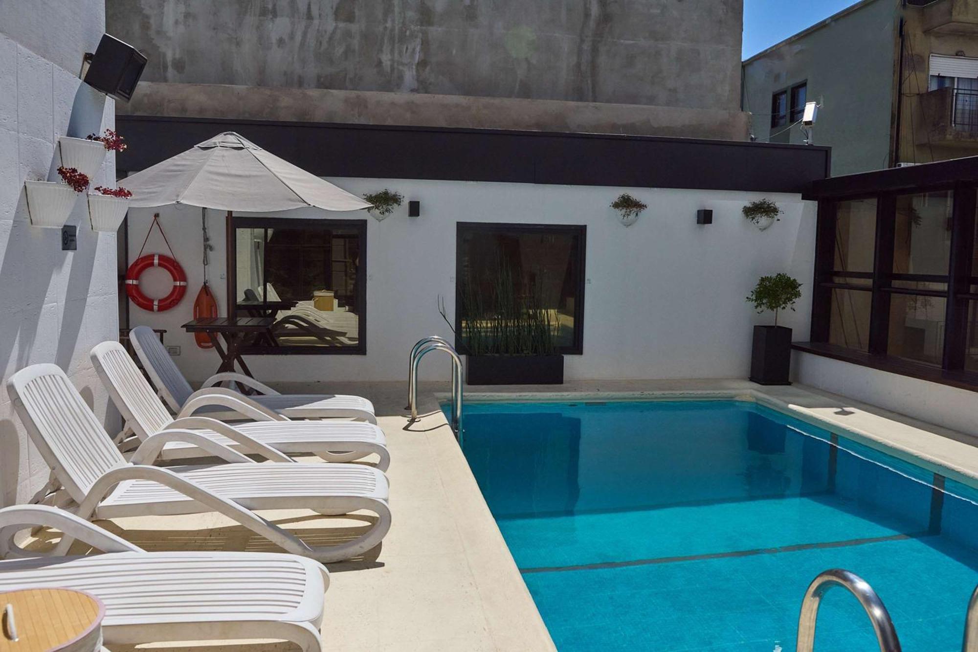 Bed and Breakfast Ramada By Wyndham Buenos Aires Centro Exterior foto